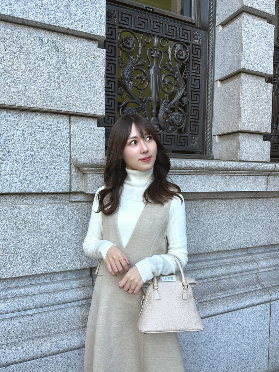 【Beige】V neck side button jumper skirt(再入荷)