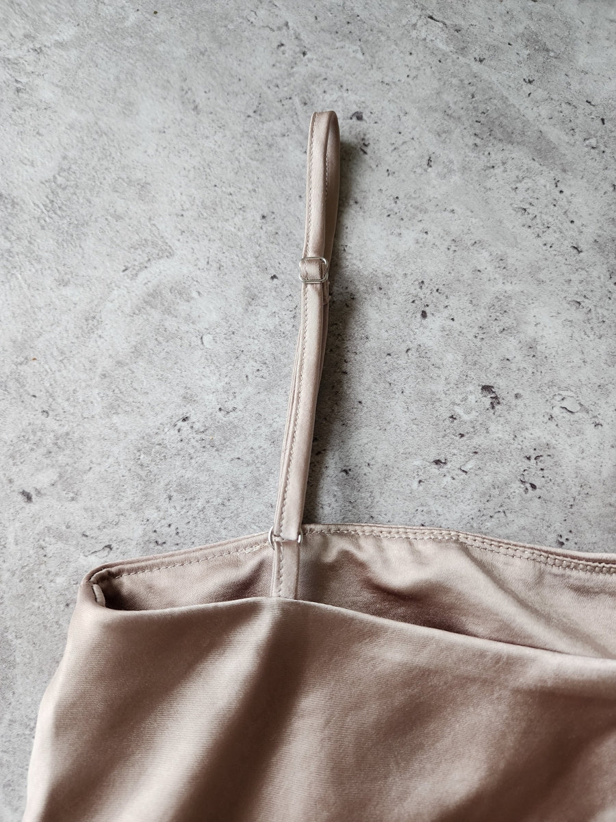 【Mocha Beige】 Bias satin camisole