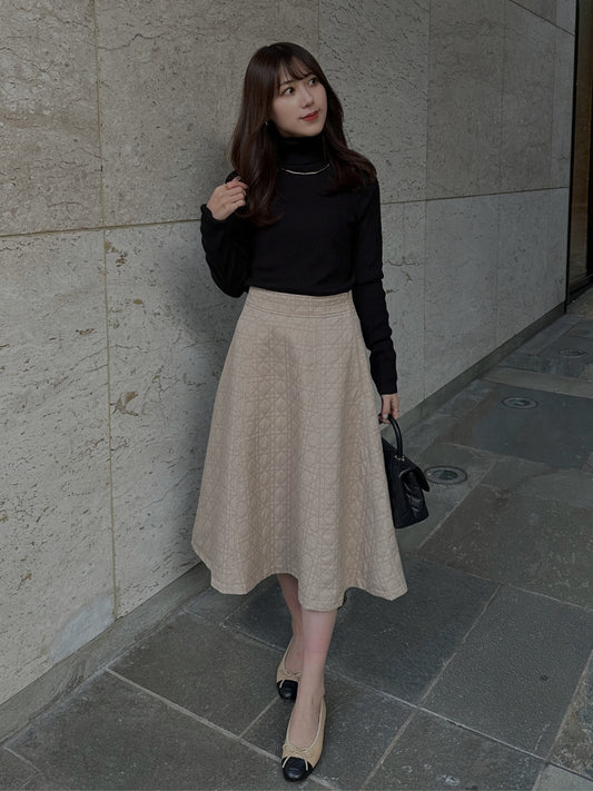 【Mocha Beige】Quilted A-line skirt(再入荷)